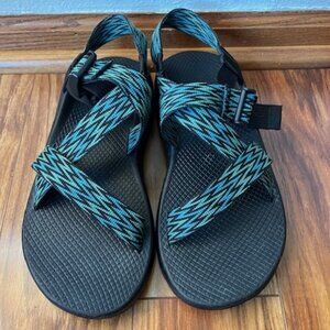Men's Chaco Size 9